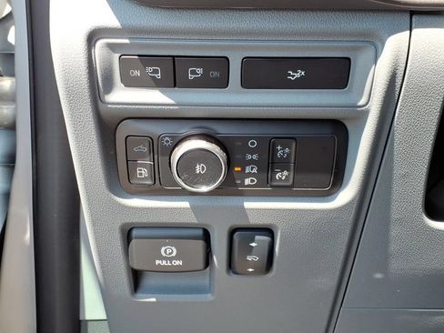 Used 2024 Ford F150 XLT w/ Equipment Group 303A High AWD/4WD image 18