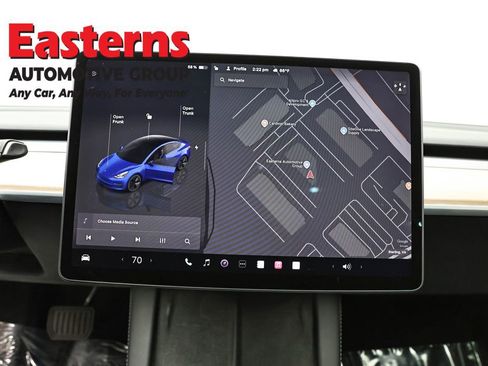 Used 2023 Tesla Model 3 Standard Range image 12