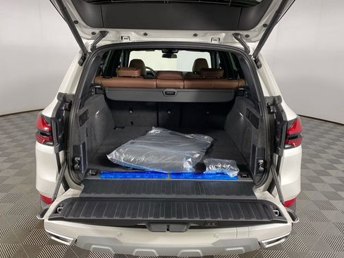 New 2026 BMW X5 xDrive50e w/ Premium Package image 23