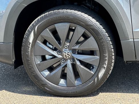 Used 2022 Volkswagen Taos S w/ IQ Drive S Package FWD image 30