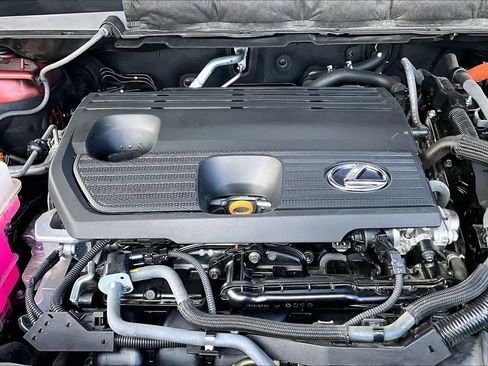 Used 2023 Lexus RX 350 w/ Accessory Package (Z1) AWD/4WD image 32