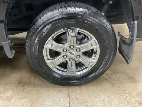 Used 2023 Ford F150 Lariat w/ Trailer Tow Package AWD/4WD image 15