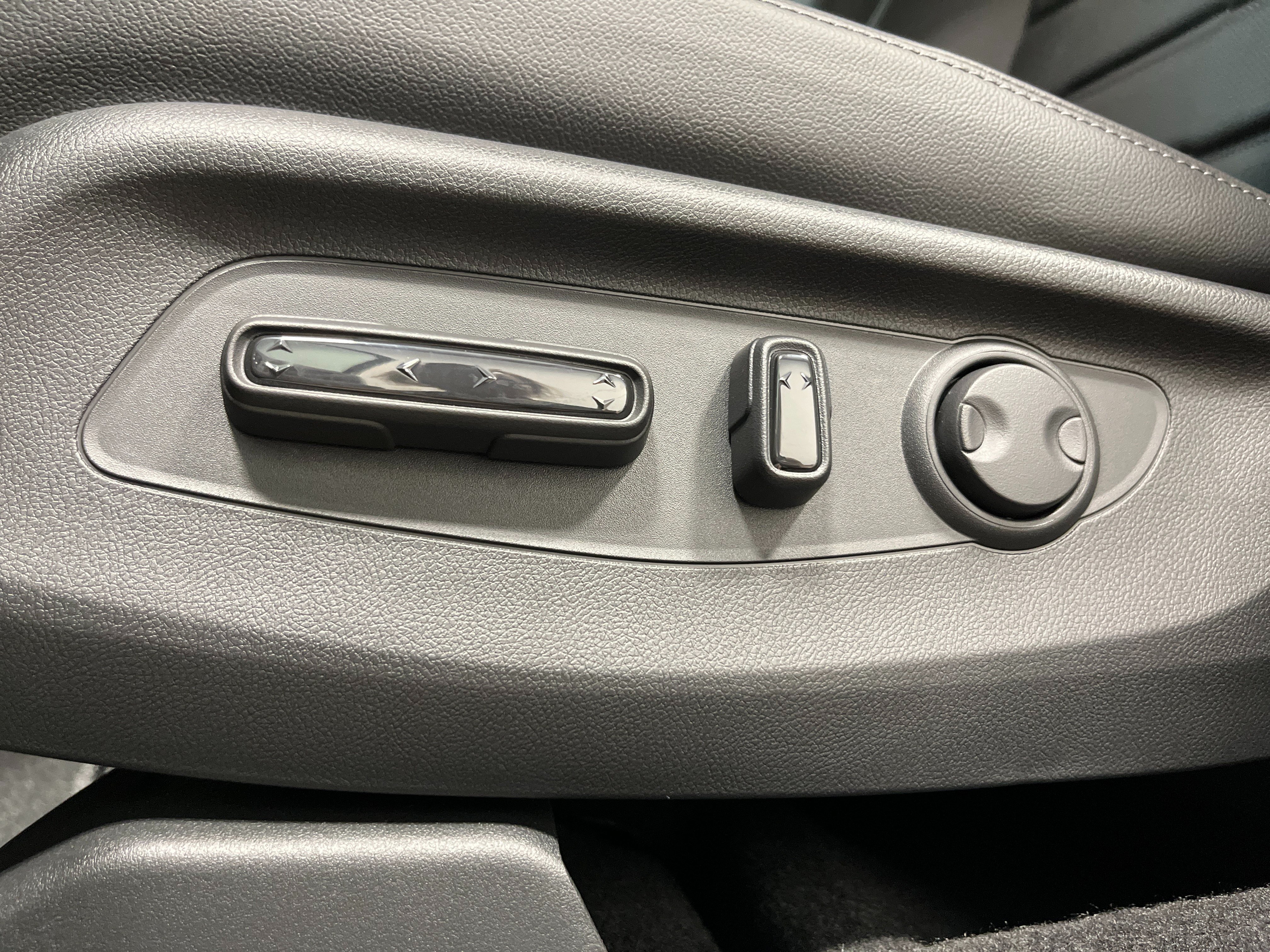 New 2027 Honda CR-V EX-L image 13