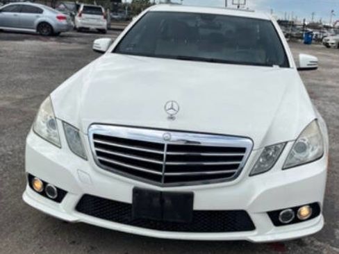 Used 2010 Mercedes-Benz E 350 Sedan image 7