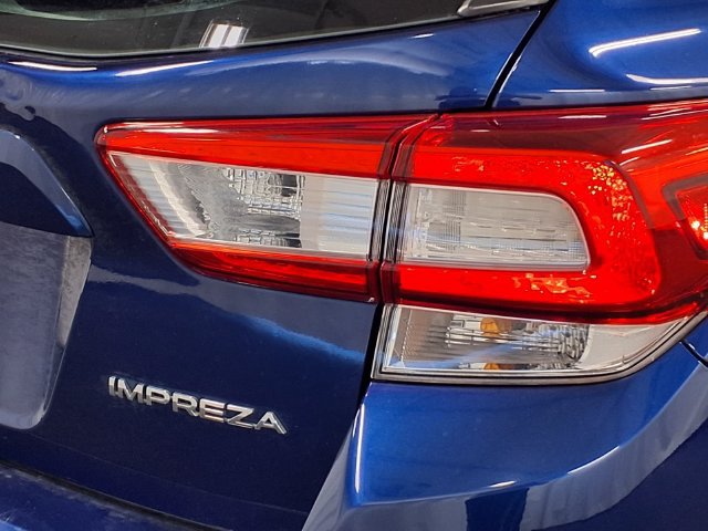 Used 2018 Subaru Impreza 2.0i Premium AWD/4WD image 11