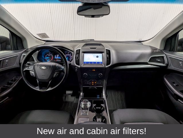 Certified 2020 Ford Edge SE FWD image 3