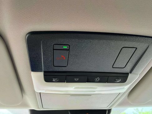 Used 2024 Mitsubishi Outlander SE AWD/4WD image 20