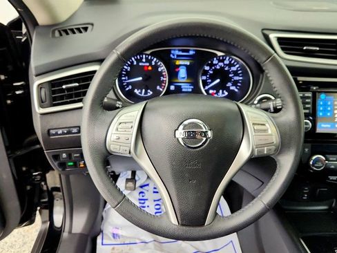 Used 2016 Nissan Rogue SL w/ SL Premium Package AWD/4WD image 14
