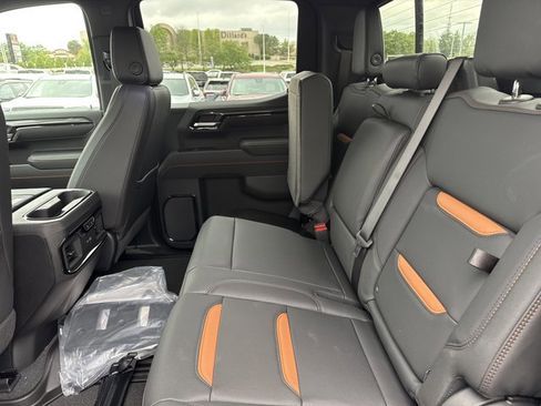 New 2026 GMC Sierra 1500 AT4 w/ AT4 Premium Package image 6