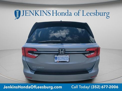 Used 2024 Honda Odyssey EX-L image 5