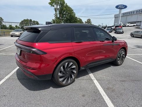 Used 2024 Lincoln Nautilus Reserve w/ Equipment Group 202A AWD/4WD image 6