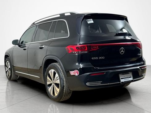 Used 2023 Mercedes-Benz EQB 300 4MATIC w/ Exclusive Package image 3