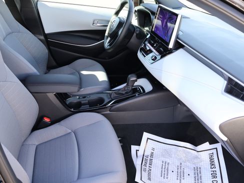 Used 2025 Toyota Corolla FX w/ Convenience Package image 11