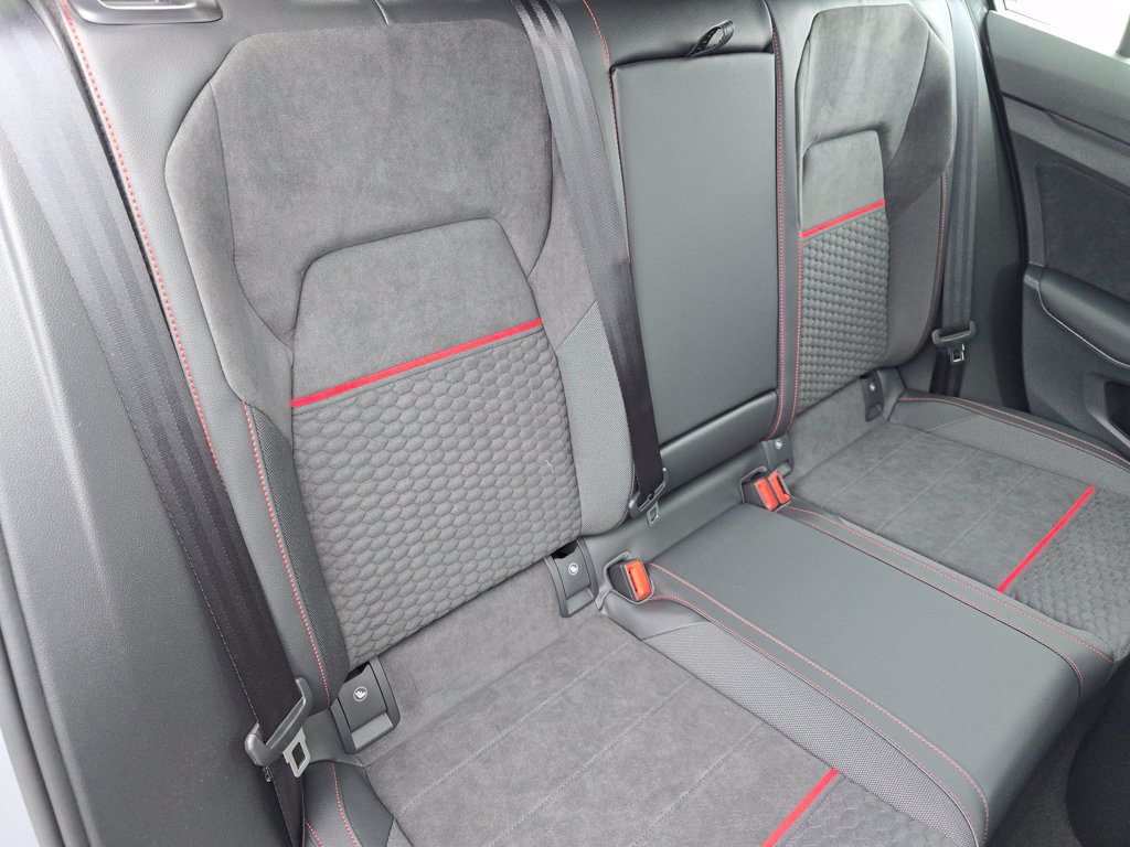 New 2026 Volkswagen GTI SE FWD image 5