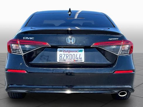Used 2022 Honda Civic Sport image 4