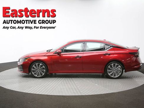 Used 2023 Nissan Altima 2.5 SL FWD image 60