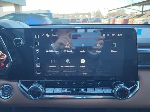 New 2026 GMC Canyon AT4 image 28