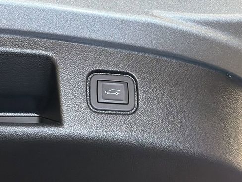 Used 2025 Honda Prologue Touring image 15