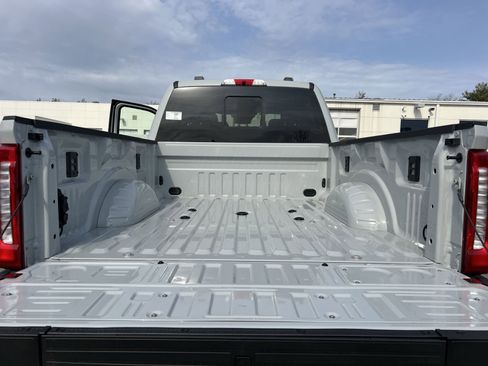 New 2026 Ford F250 Lariat w/ Lariat Premium Package image 25