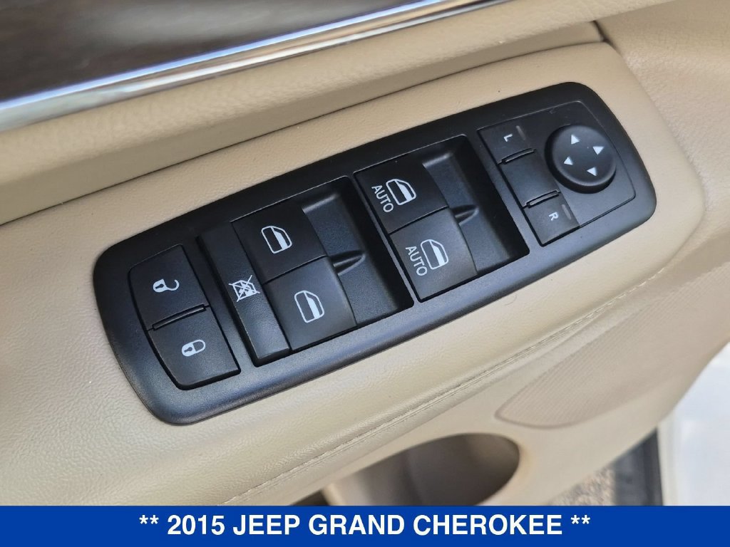 Used 2015 Jeep Grand Cherokee Limited AWD/4WD image 12