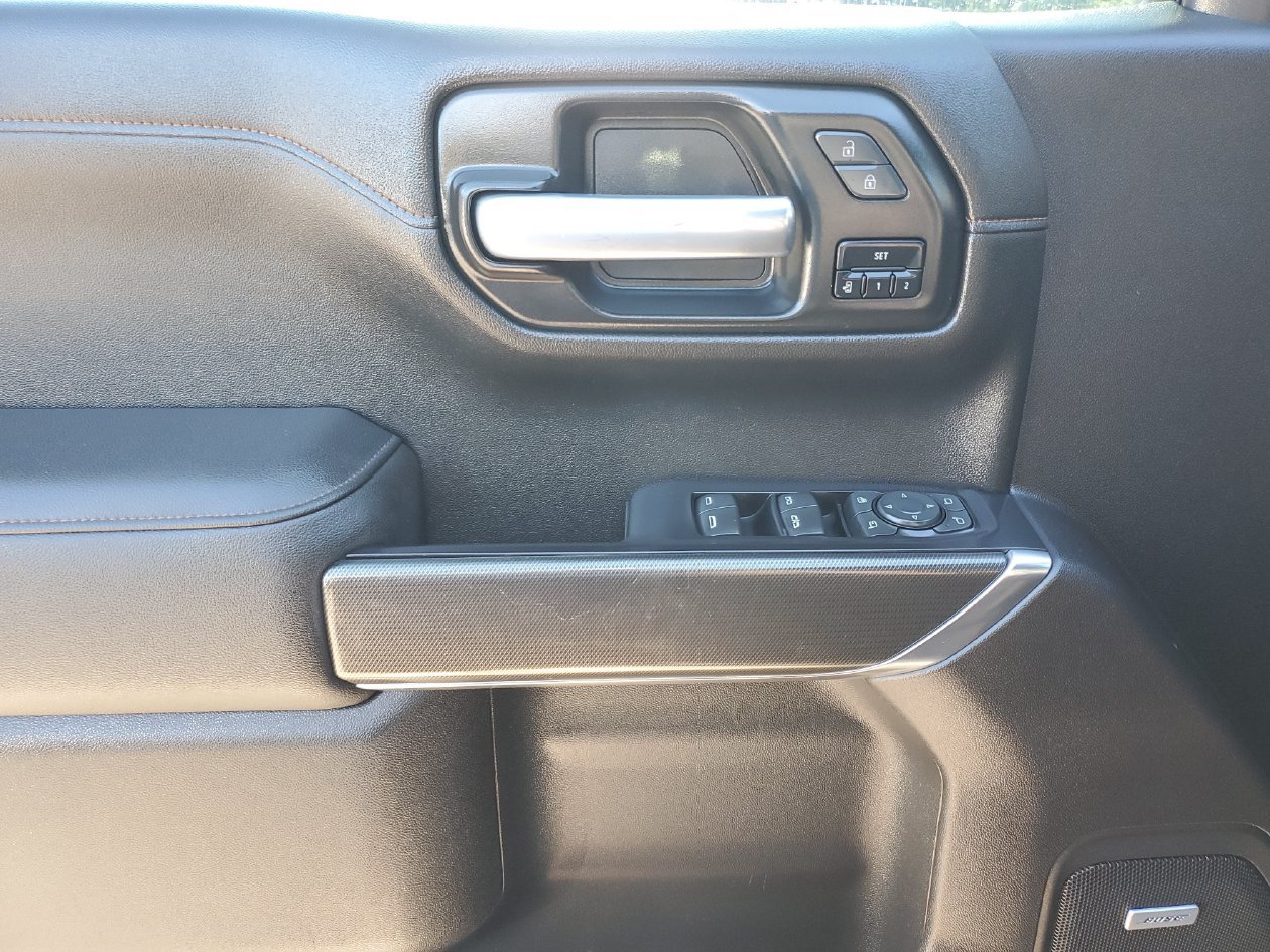 Used 2021 GMC Sierra 1500 AT4 w/ AT4 Premium Package AWD/4WD image 17