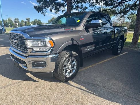 Used 2022 RAM 2500 Limited AWD/4WD image 1