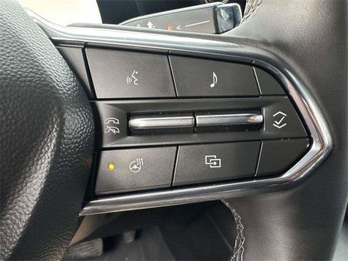 Used 2025 Chevrolet Suburban High Country image 30