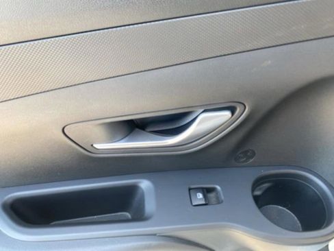 Certified 2024 Hyundai Santa Cruz SEL FWD image 32