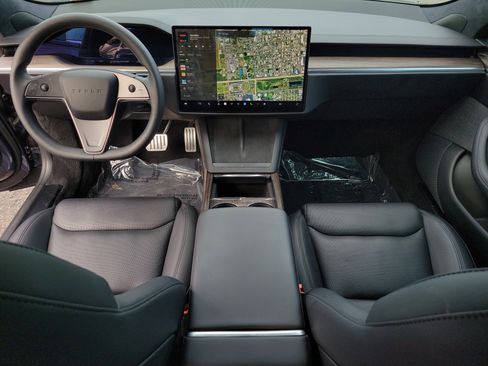 Used 2021 Tesla Model S Long Range image 15