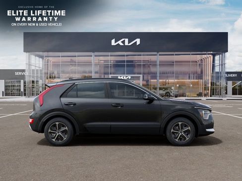 New 2026 Kia Niro EX FWD image 8