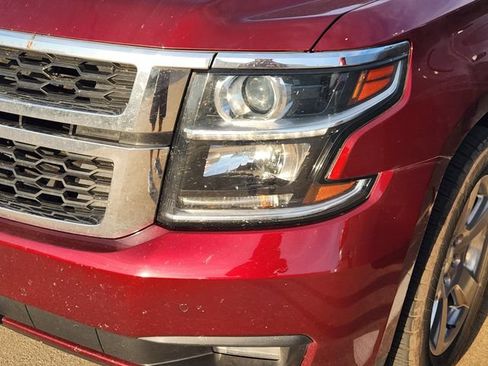 Used 2018 Chevrolet Tahoe LT w/ Luxury Package RWD image 8