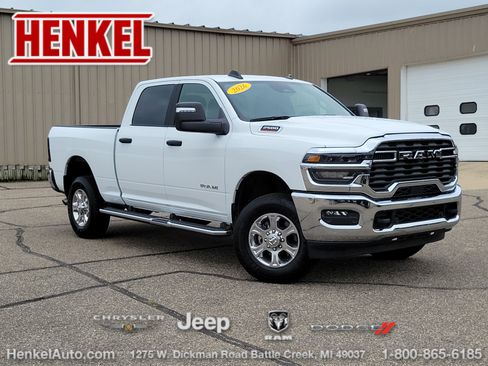 Used 2026 RAM 2500 Big Horn AWD/4WD image 1