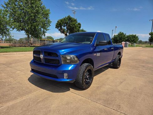 Used 2014 RAM 1500 Express AWD/4WD image 3