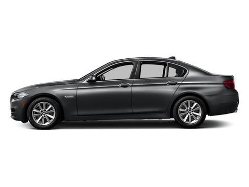 Used 2016 BMW 528i xDrive Sedan AWD/4WD image 3