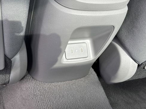 Certified 2025 Hyundai Elantra Sport image 14