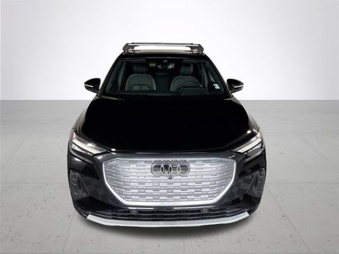 Used 2023 Audi Q4 e-tron Premium Plus w/ Premium Plus RWD image 3