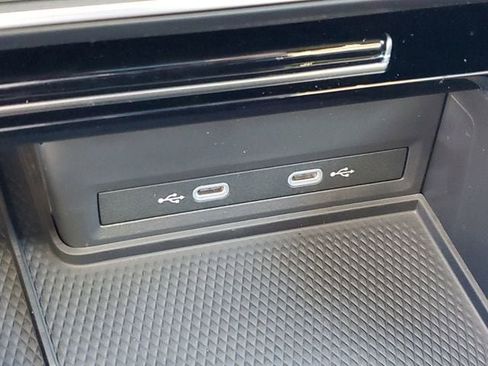 New 2026 Volkswagen Atlas Cross Sport SEL Premium R-Line image 29