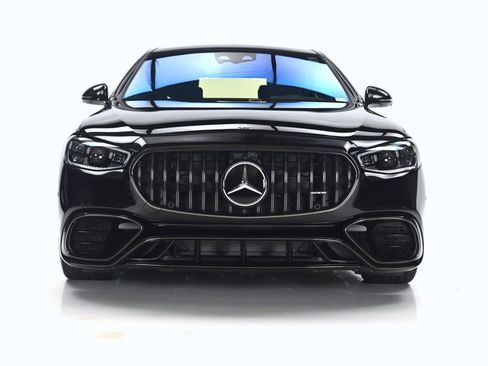 Used 2025 Mercedes-Benz S 63 AMG S w/ AMG Night Package image 2