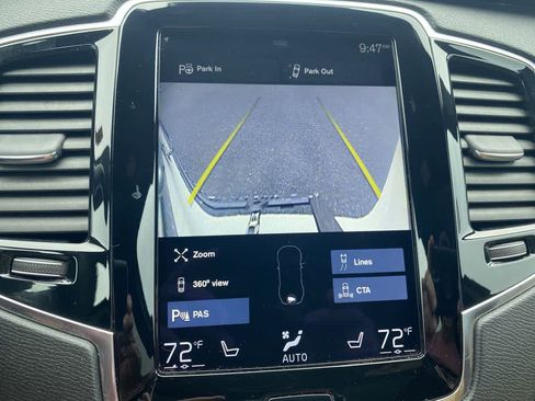 Used 2017 Volvo XC90 T6 Momentum w/ Vision Package image 17