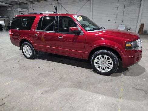 Used 2014 Ford Expedition EL Limited w/ Equipment Group 301A AWD/4WD image 17
