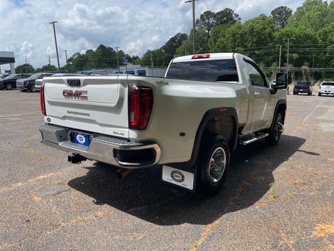 Used 2022 GMC Sierra 3500 SLE w/ SLE Convenience Package image 5