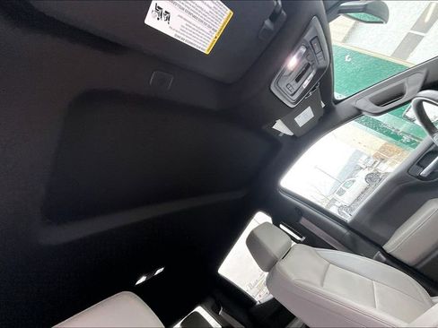 Used 2021 GMC Sierra 1500 SLT w/ SLT Premium Package image 23