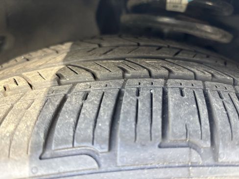 Used 2023 BMW 330i Sedan w/ Premium Package RWD image 29