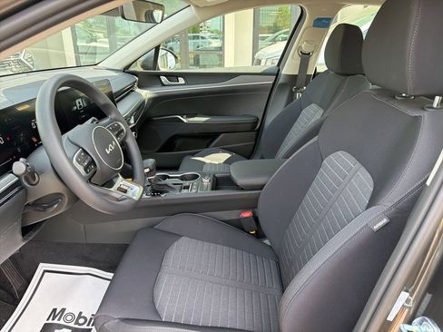 New 2026 Kia K5 LXS FWD image 27
