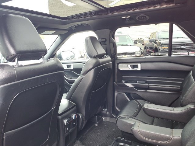 Used 2020 Ford Explorer ST AWD/4WD image 9