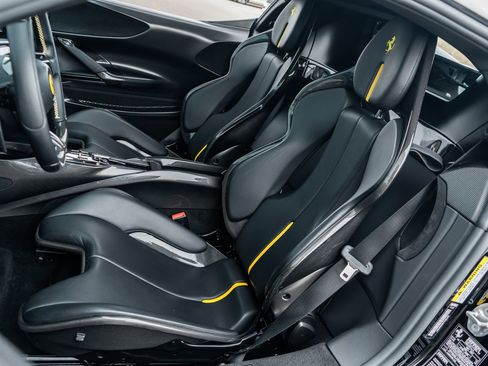 Used 2021 Ferrari SF90 Stradale image 24