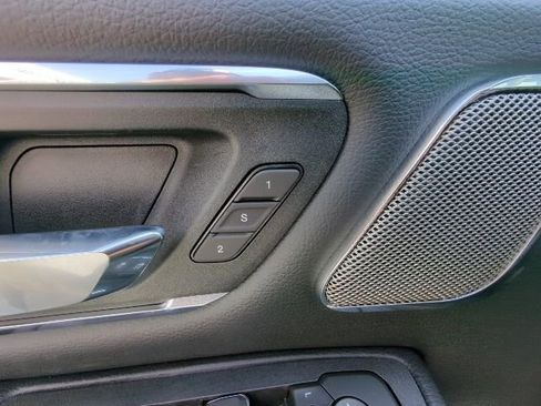 New 2026 RAM 1500 Laramie AWD/4WD image 13