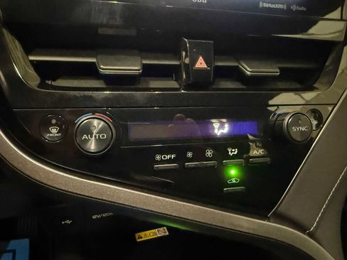 Certified 2022 Toyota Camry XSE image 35