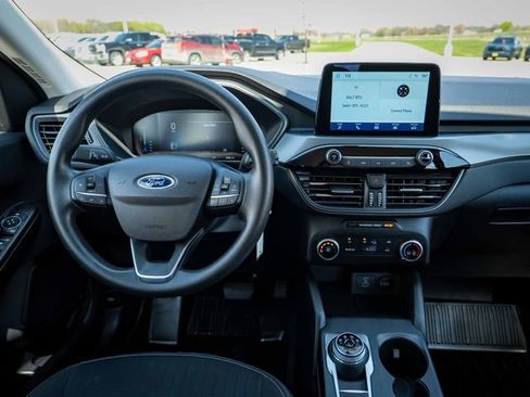 Used 2023 Ford Escape AWD image 27