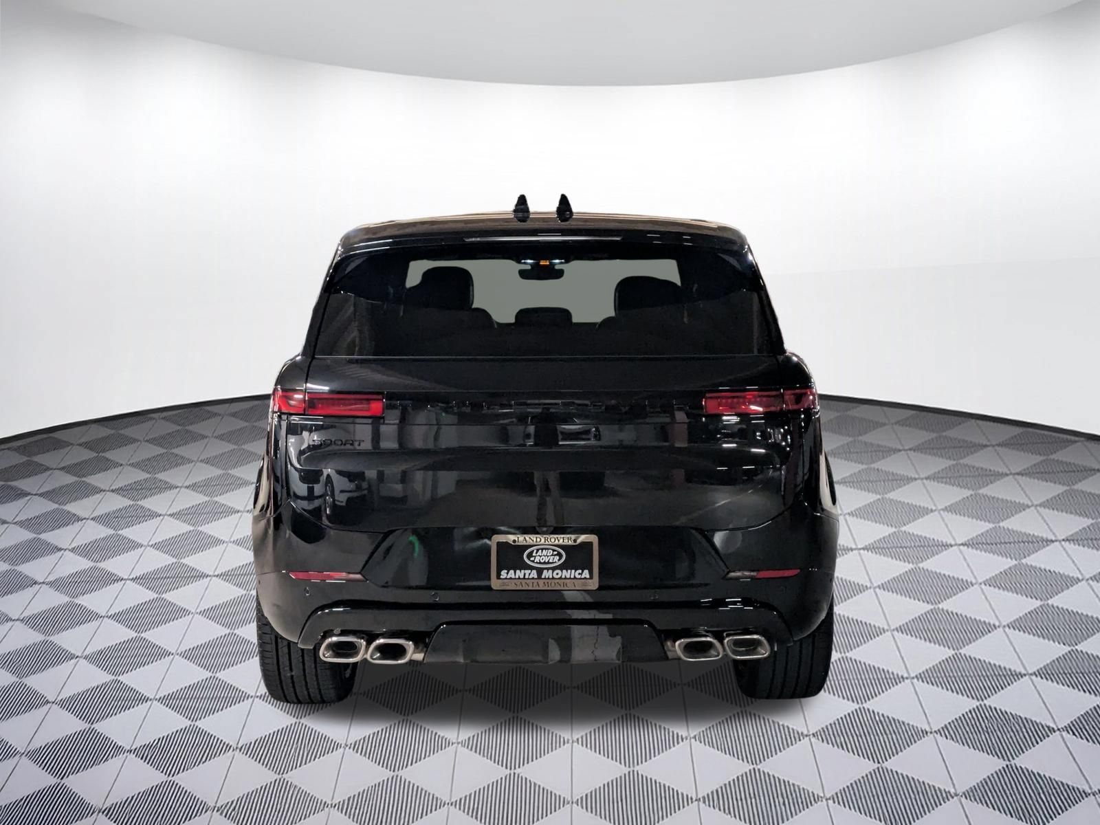 New 2026 Land Rover Range Rover Sport Dynamic SE AWD/4WD image 4